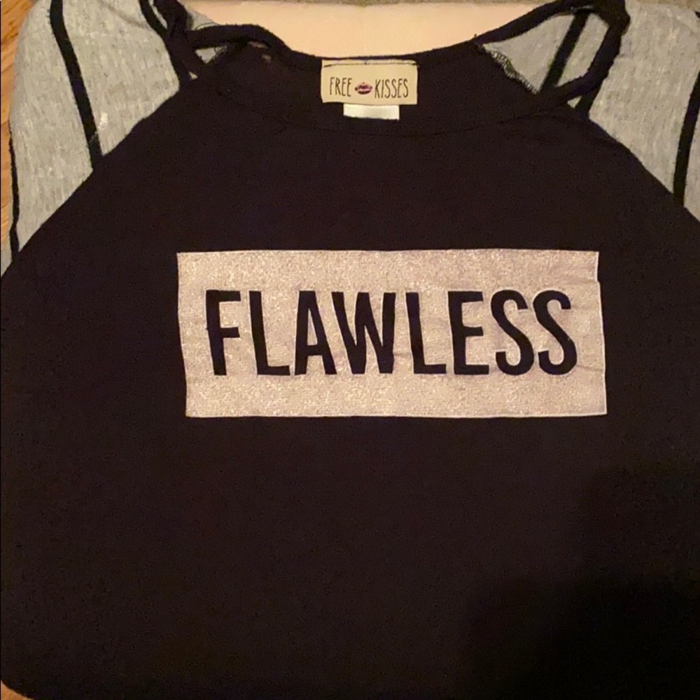 I am selling a small girls long sleeve shirt